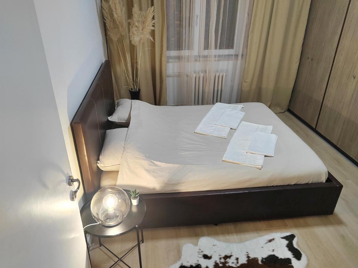 City Sqare Apartment Verde Üsküp Dış mekan fotoğraf
