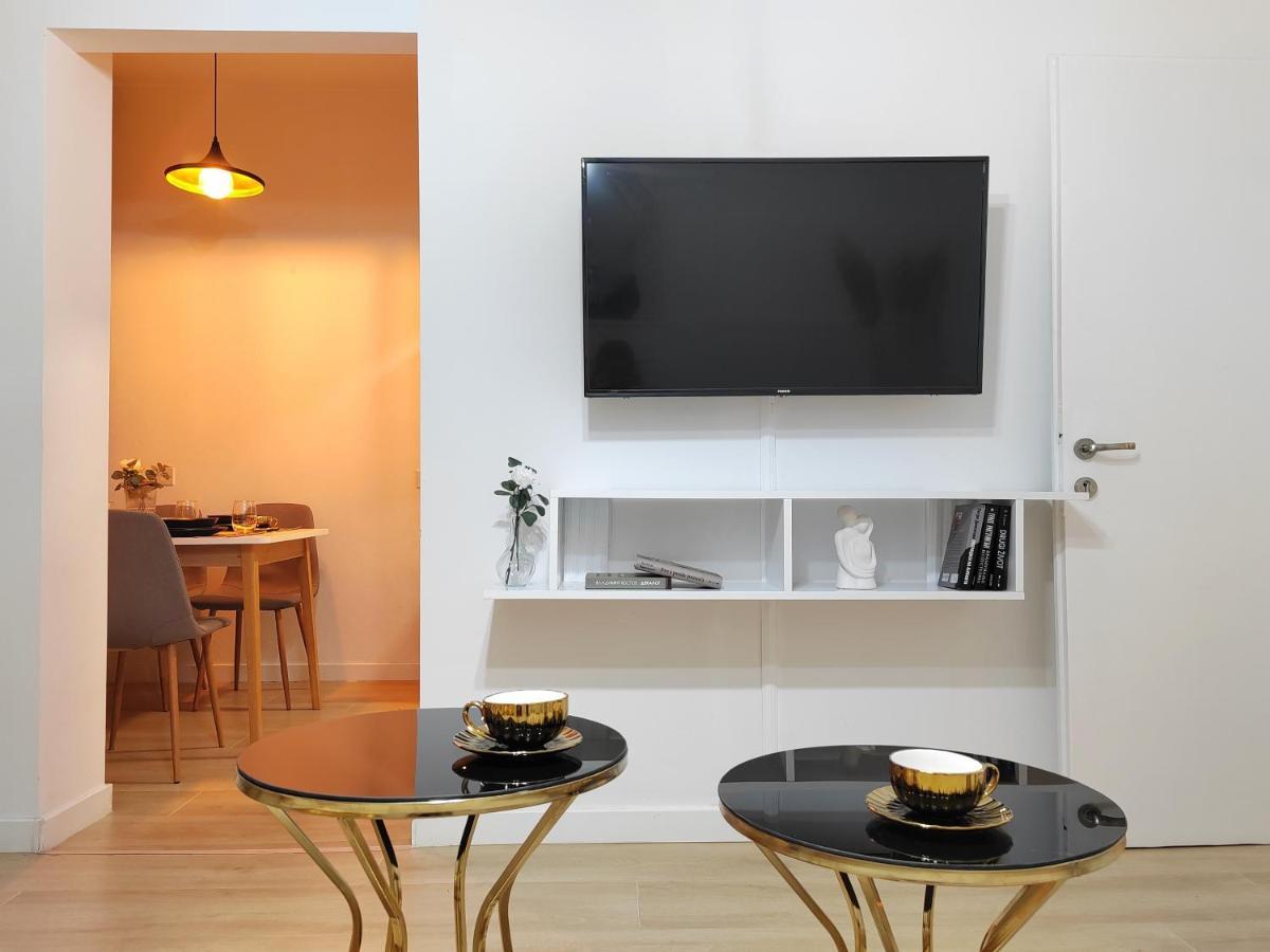 City Sqare Apartment Verde Üsküp Dış mekan fotoğraf