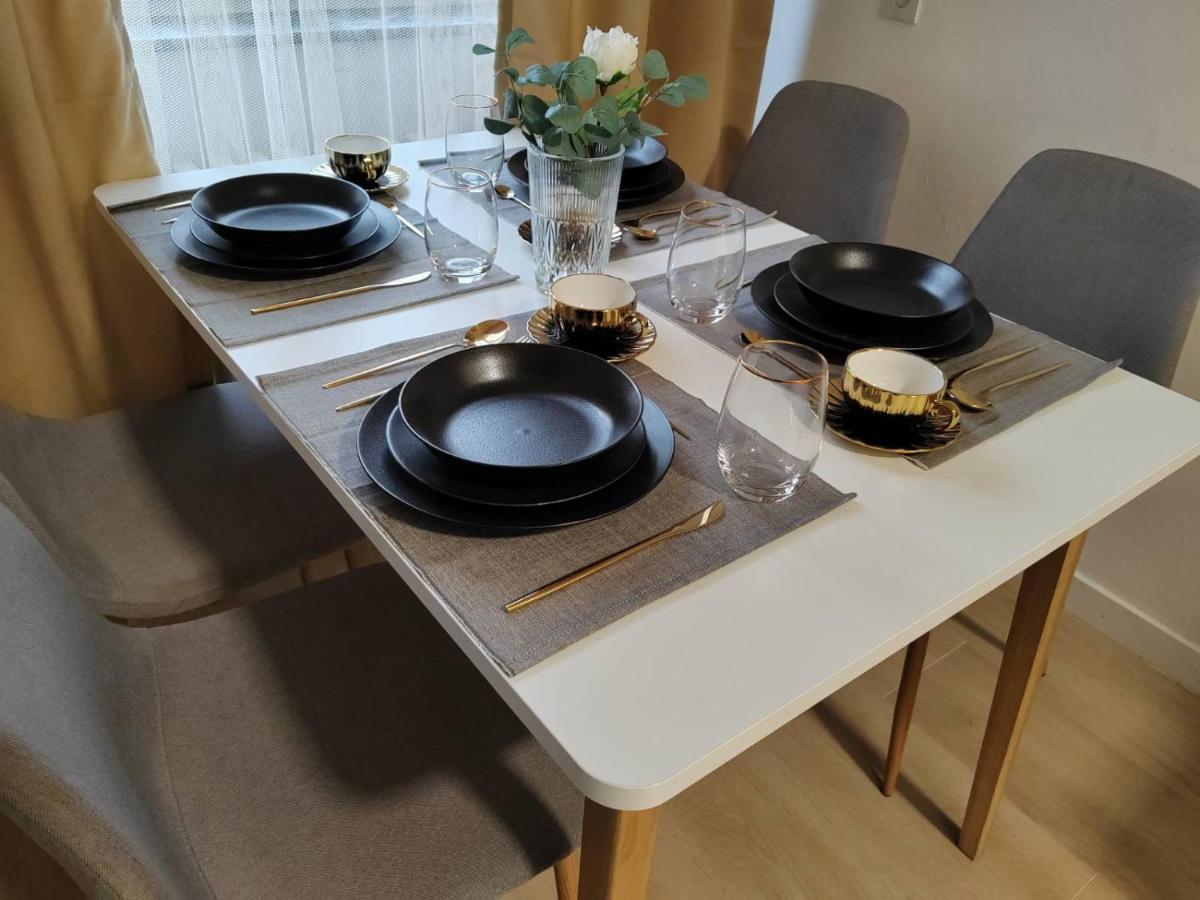 City Sqare Apartment Verde Üsküp Dış mekan fotoğraf